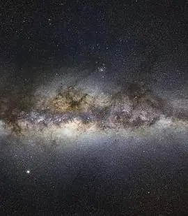 《地平线系列：被黑洞吞噬》：宇宙奇观震撼呈现，探索未知边界！